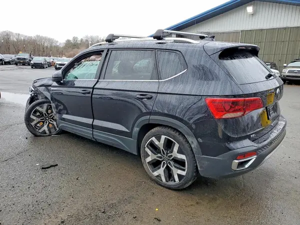 3VV2X7B28NM020949 2022 VOLKSWAGEN TAOS - Image 2
