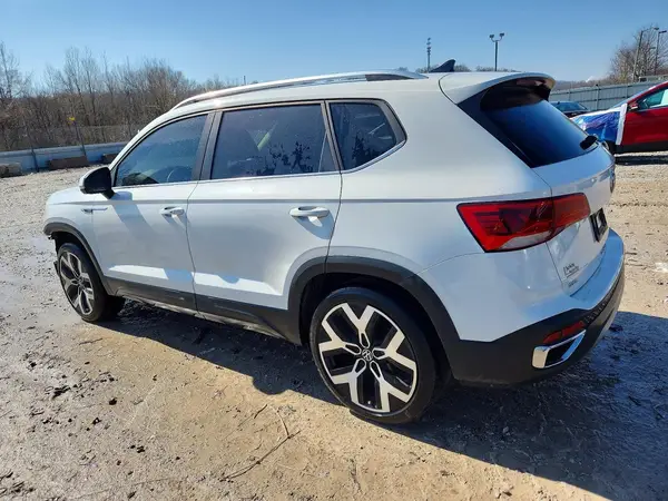3VV2X7B29PM303489 2023 VOLKSWAGEN TAOS - Image 2