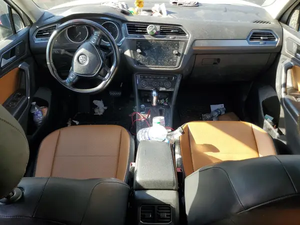 3VV3B7AX0JM046195 2018 VOLKSWAGEN TIGUAN - Image 8