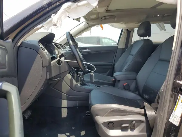 2018 VOLKSWAGEN TIGUAN auction photo 7