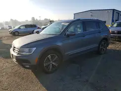 3VV3B7AX0JM058203 2018 VOLKSWAGEN TIGUAN