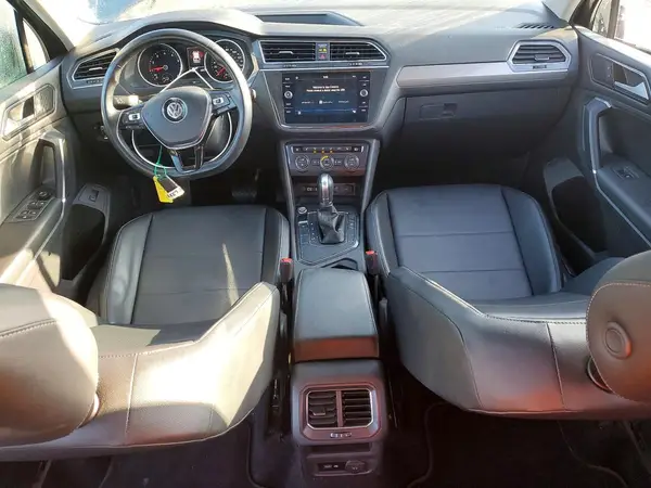 3VV3B7AX0JM058203 2018 VOLKSWAGEN TIGUAN - Image 8