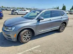 3VV3B7AX0JM061652 2018 VOLKSWAGEN TIGUAN