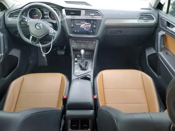 3VV3B7AX0JM075437 2018 VOLKSWAGEN TIGUAN - Image 8