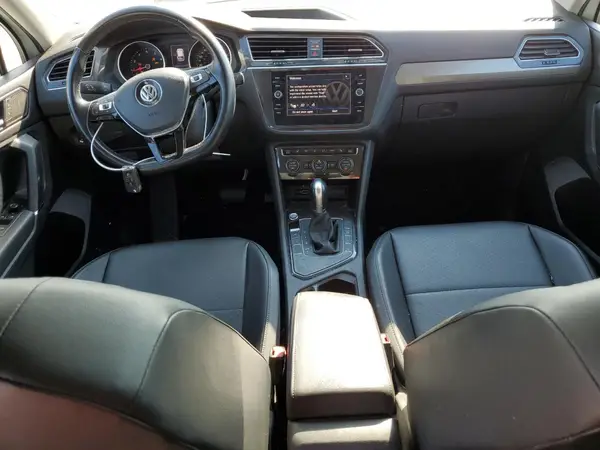 3VV3B7AX0JM125074 2018 VOLKSWAGEN TIGUAN - Image 8