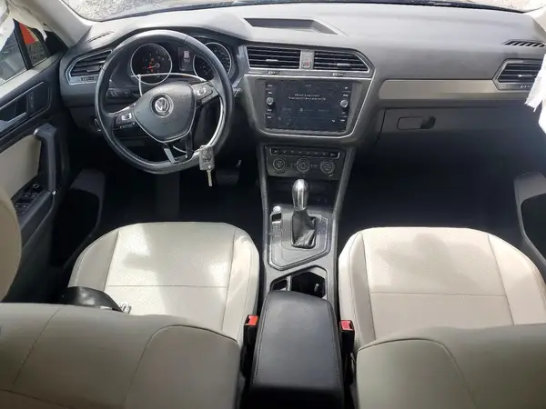 3VV3B7AX0JM128895 2018 VOLKSWAGEN TIGUAN - Image 8