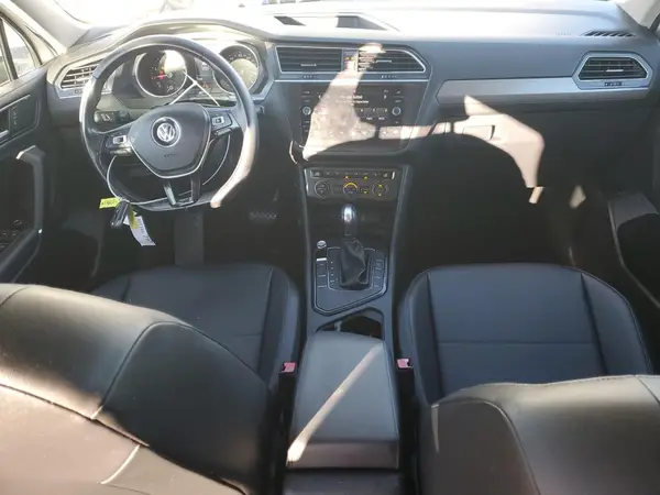3VV3B7AX0JM159628 2018 VOLKSWAGEN TIGUAN - Image 8