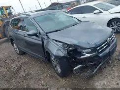 3VV3B7AX0JM168278 2018 VOLKSWAGEN TIGUAN