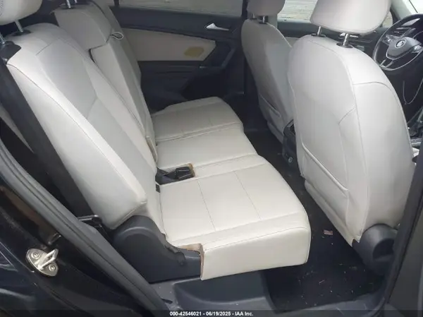 3VV3B7AX0JM176056 2018 VOLKSWAGEN TIGUAN - Image 8