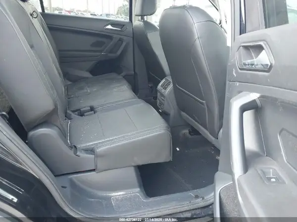 3VV3B7AX0JM178597 2018 VOLKSWAGEN TIGUAN - Image 8