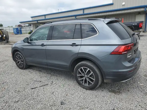 3VV3B7AX0KM006748 2019 VOLKSWAGEN TIGUAN - Image 2