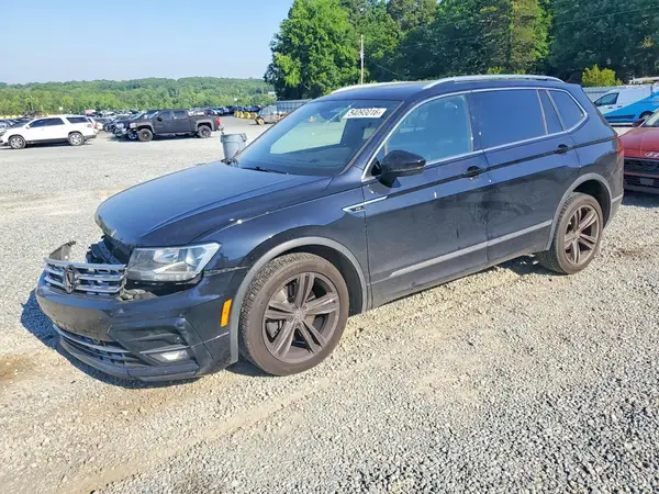 3VV3B7AX0KM027521 2019 VOLKSWAGEN TIGUAN - Image 1