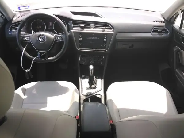 3VV3B7AX0KM028457 2019 VOLKSWAGEN TIGUAN - Image 8