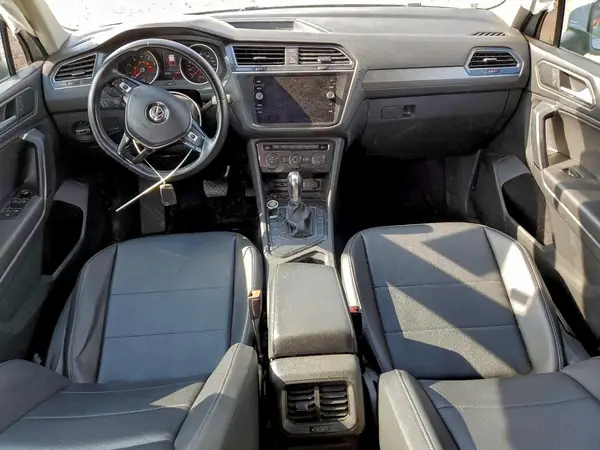 3VV3B7AX0KM039653 2019 VOLKSWAGEN TIGUAN - Image 8