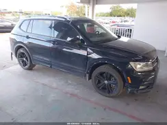 3VV3B7AX0KM082633 2019 VOLKSWAGEN TIGUAN