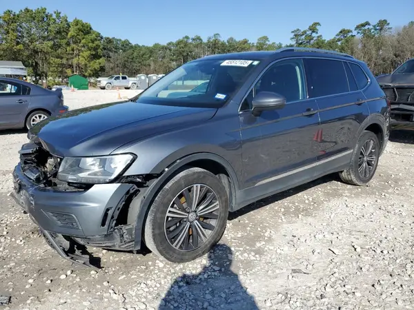 3VV3B7AX0KM103805 2019 VOLKSWAGEN TIGUAN - Image 1