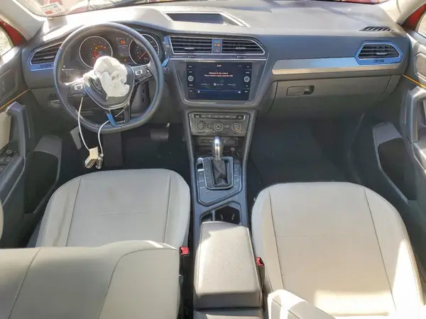 3VV3B7AX0KM126534 2019 VOLKSWAGEN TIGUAN - Image 8