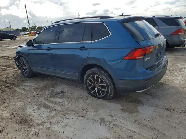 3VV3B7AX0KM152759 2019 VOLKSWAGEN TIGUAN - Image 2