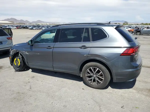 3VV3B7AX0KM154706 2019 VOLKSWAGEN TIGUAN - Image 2