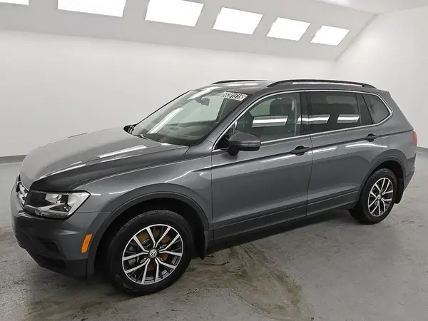 3VV3B7AX0KM191805 2019 VOLKSWAGEN TIGUAN - Image 1