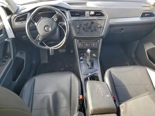 3VV3B7AX0KM197460 2019 VOLKSWAGEN TIGUAN - Image 8