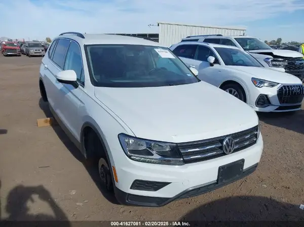 3VV3B7AX0LM039721 2020 VOLKSWAGEN TIGUAN - Image 1