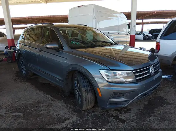 3VV3B7AX0LM052582 2020 VOLKSWAGEN TIGUAN - Image 1