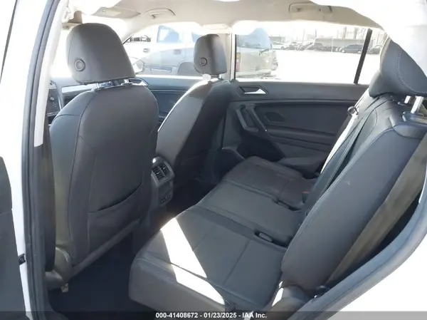 3VV3B7AX0LM055689 2020 VOLKSWAGEN TIGUAN - Image 8