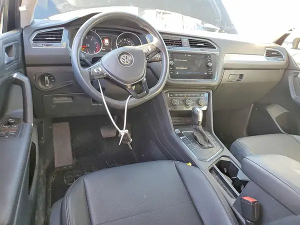 3VV3B7AX0LM075084 2020 VOLKSWAGEN TIGUAN - Image 8