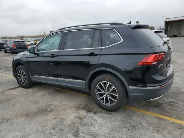 3VV3B7AX0LM086635 2020 VOLKSWAGEN TIGUAN - Image 2