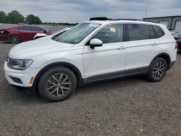 3VV3B7AX0LM130004 2020 VOLKSWAGEN TIGUAN - Image 1