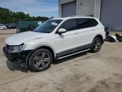 3VV3B7AX0LM143268 2020 VOLKSWAGEN TIGUAN