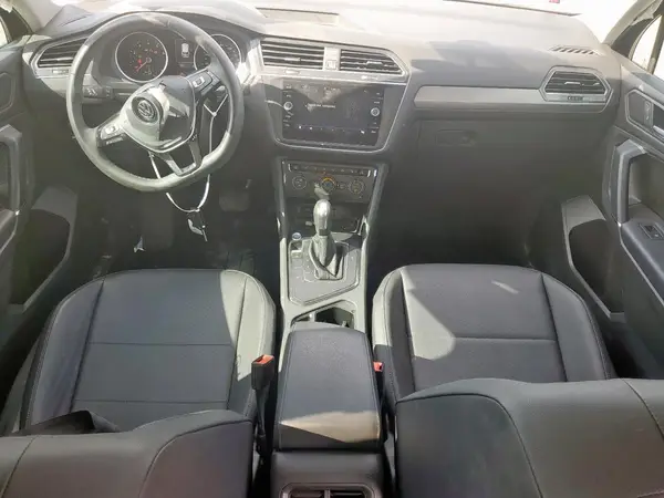 3VV3B7AX0LM176755 2020 VOLKSWAGEN TIGUAN - Image 8