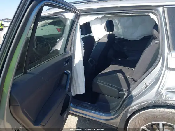 3VV3B7AX0MM026064 2021 VOLKSWAGEN TIGUAN - Image 8