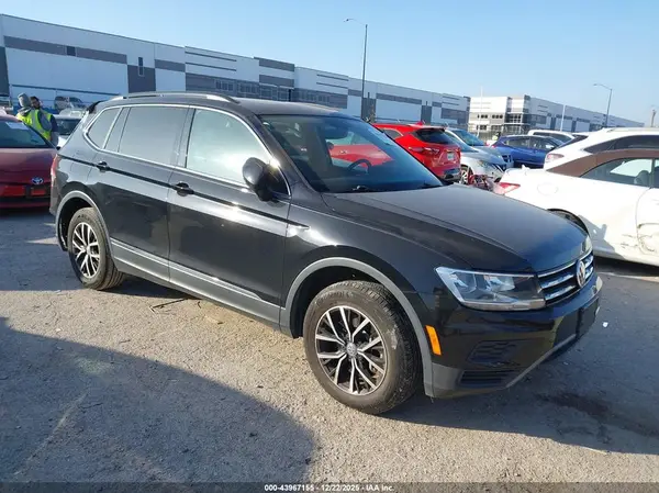 3VV3B7AX0MM040594 2021 VOLKSWAGEN TIGUAN - Image 1