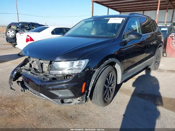 3VV3B7AX0MM080853 2021 VOLKSWAGEN TIGUAN - Image 2