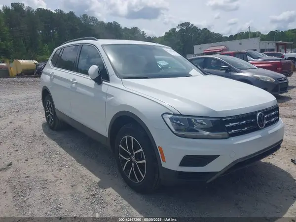 3VV3B7AX0MM104746 2021 VOLKSWAGEN TIGUAN - Image 1