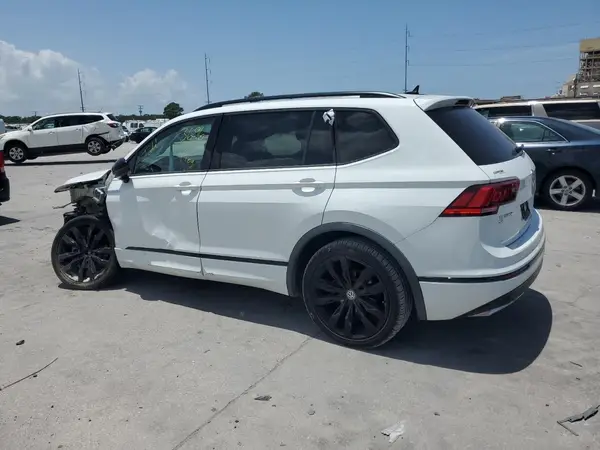 3VV3B7AX0MM137813 2021 VOLKSWAGEN TIGUAN - Image 2