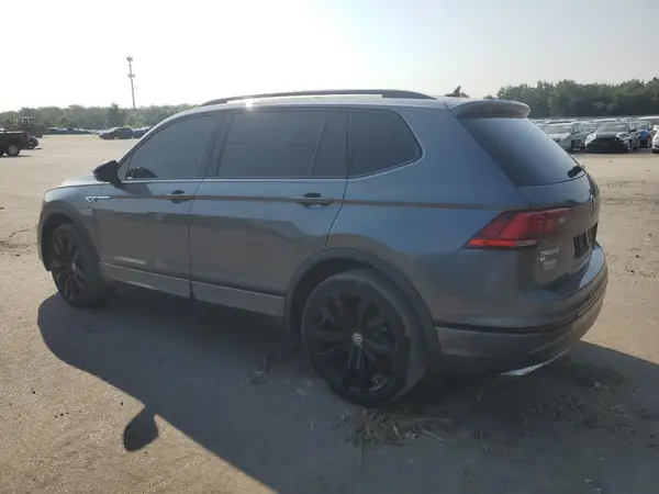 3VV3B7AX0MM144681 2021 VOLKSWAGEN TIGUAN - Image 2