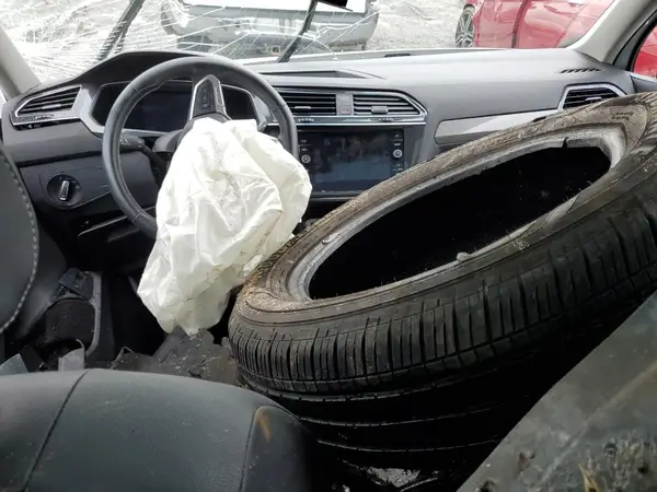 3VV3B7AX0NM041925 2022 VOLKSWAGEN TIGUAN - Image 8