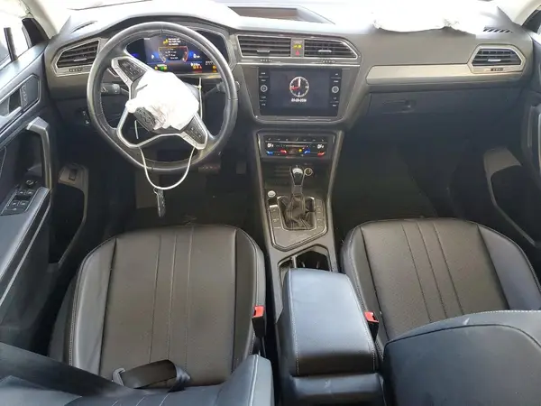 3VV3B7AX0NM044825 2022 VOLKSWAGEN TIGUAN - Image 8