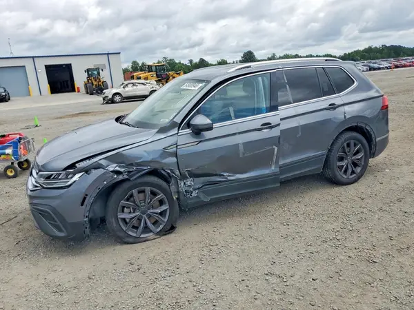 3VV3B7AX0NM066825 2022 VOLKSWAGEN TIGUAN - Image 1