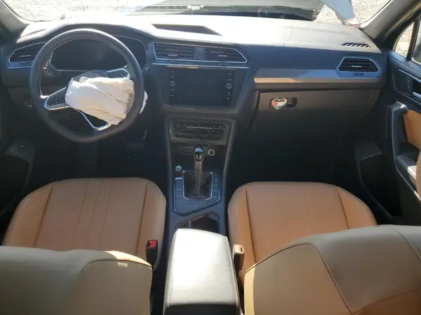 3VV3B7AX0NM095872 2022 VOLKSWAGEN TIGUAN - Image 8