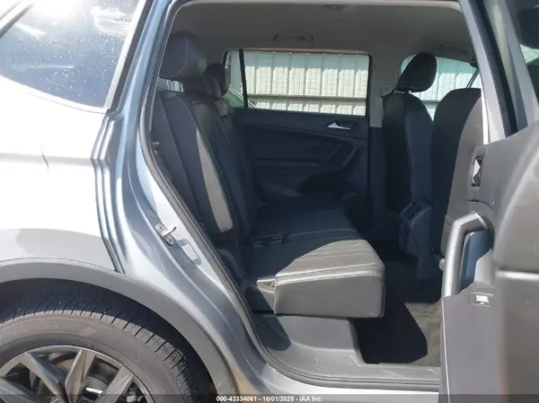 3VV3B7AX0PM006918 2023 VOLKSWAGEN TIGUAN - Image 8