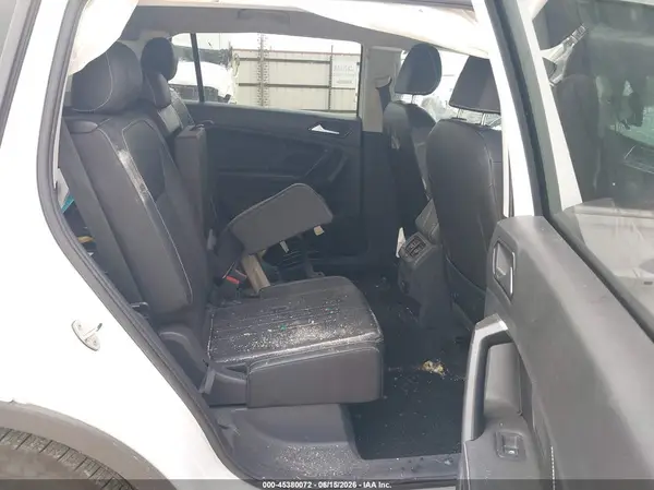 3VV3B7AX0PM088049 2023 VOLKSWAGEN TIGUAN - Image 8
