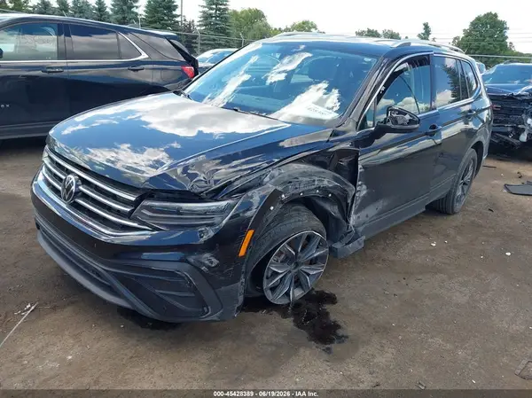 3VV3B7AX0PM101673 2023 VOLKSWAGEN TIGUAN - Image 2
