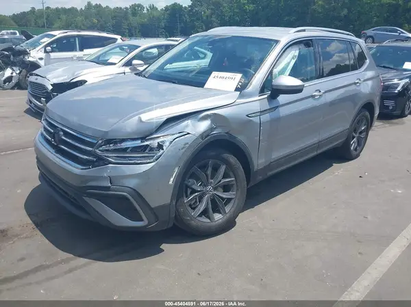 3VV3B7AX0PM139422 2023 VOLKSWAGEN TIGUAN - Image 2