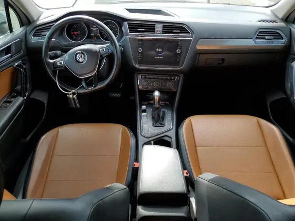 3VV3B7AX1JM002481 2018 VOLKSWAGEN TIGUAN - Image 8