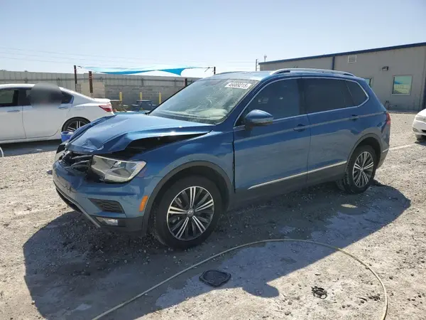 3VV3B7AX1JM006014 2018 VOLKSWAGEN TIGUAN - Image 1