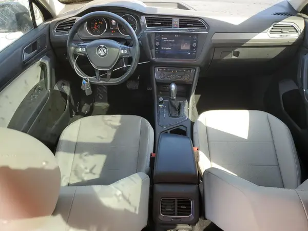 3VV3B7AX1JM006014 2018 VOLKSWAGEN TIGUAN - Image 8